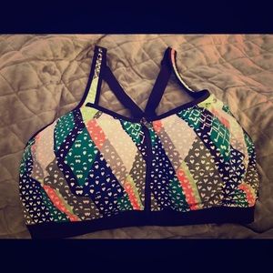Victoria’s Secret Sports Bra 38D
